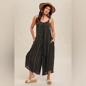 Hem & Thread Black and White Printed Oversized Jumpsuit